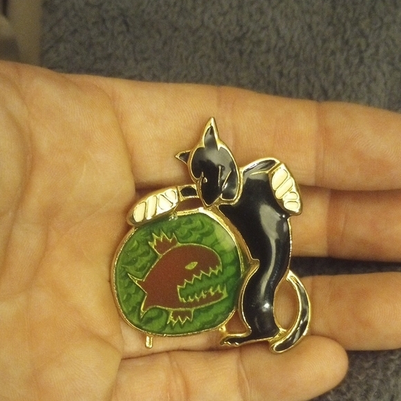 Edgar Berebi Jewelry - Berebi Black Cat Pin, Signed , EUC